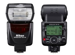 Nikon SB-700 Tepe Flaşı