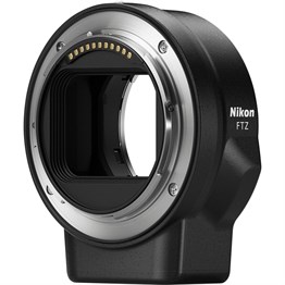 Nikon Z5 + 24-70mm f4 S + FTZII Kit 