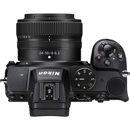 Nikon Z5 + 24-50mm f/4-6.3 Kit