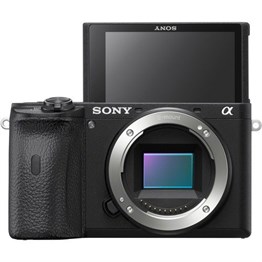 Sony A6600 24.2MP  4K + 18-135mm Lens Kiti